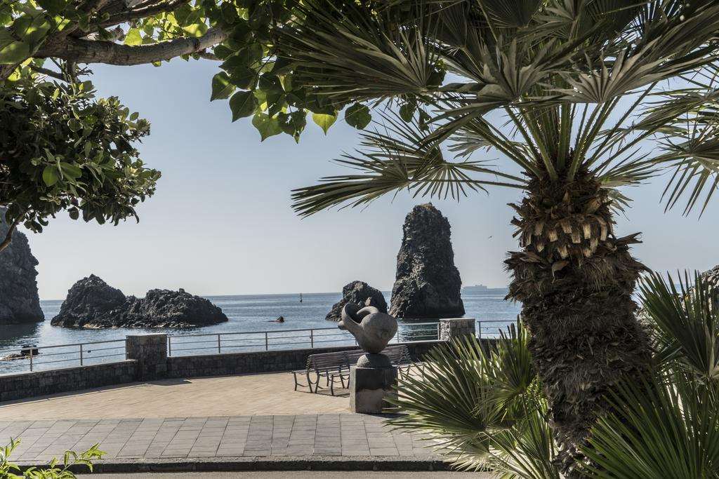 Sicilia S Residence Hotel - Aci Catena Facilidades foto